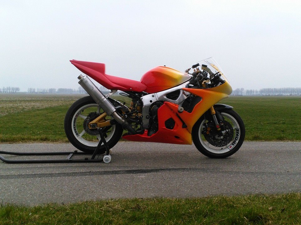 10264687_347657358776425_4021846225886917107_n